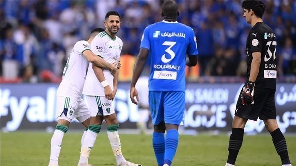 تاريخ مواجهات الهلال وأهلي جدة بجميع البطولات